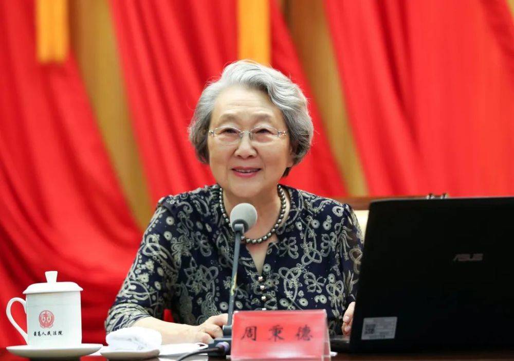 如此盛世,海棠依旧